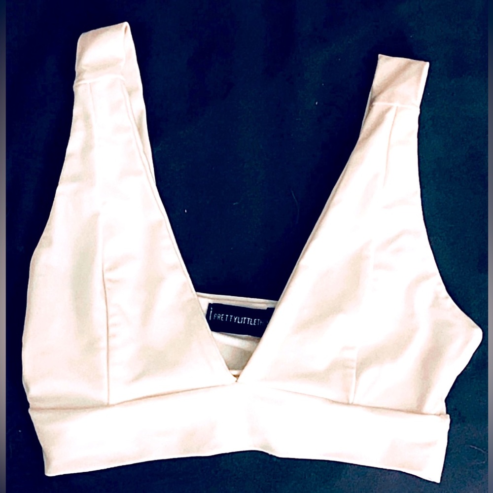 PrettyLittleThing brand new bralette, size small